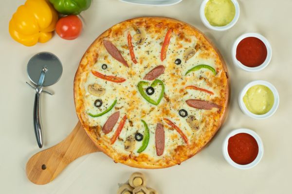 Top food trucks for delicious pizza near you